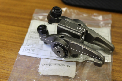 Коромысло клапана в сборе